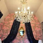 Manoir Des Lions De Bed & Breakfast 4*