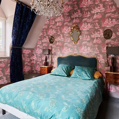 Manoir Des Lions De Bed & Breakfast Tourgéville