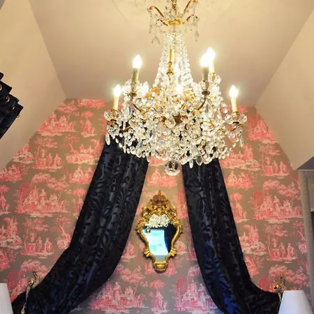 Manoir Des Lions De Nocleg ze śniadaniem 3*