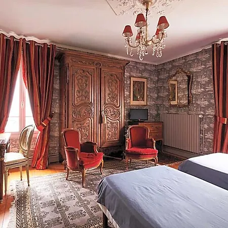 Manoir Des Lions De Bed & Breakfast