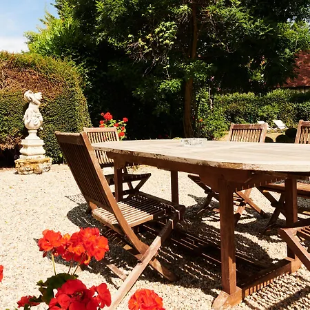 Manoir Des Lions De Tourgéville