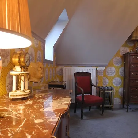 Bed & Breakfast Manoir Des Lions De 3*