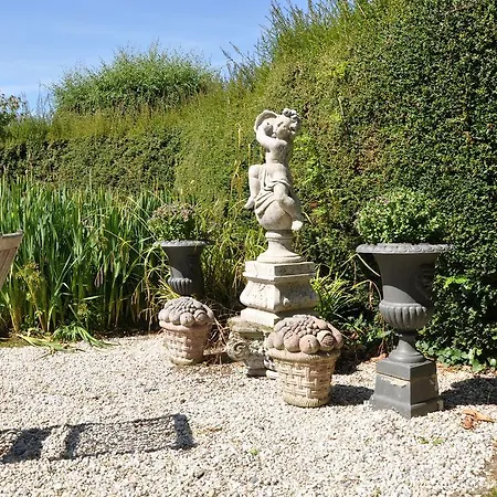 Bed & Breakfast Manoir Des Lions De 3*