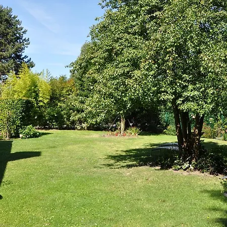 Nocleg ze śniadaniem Manoir Des Lions De Tourgeville